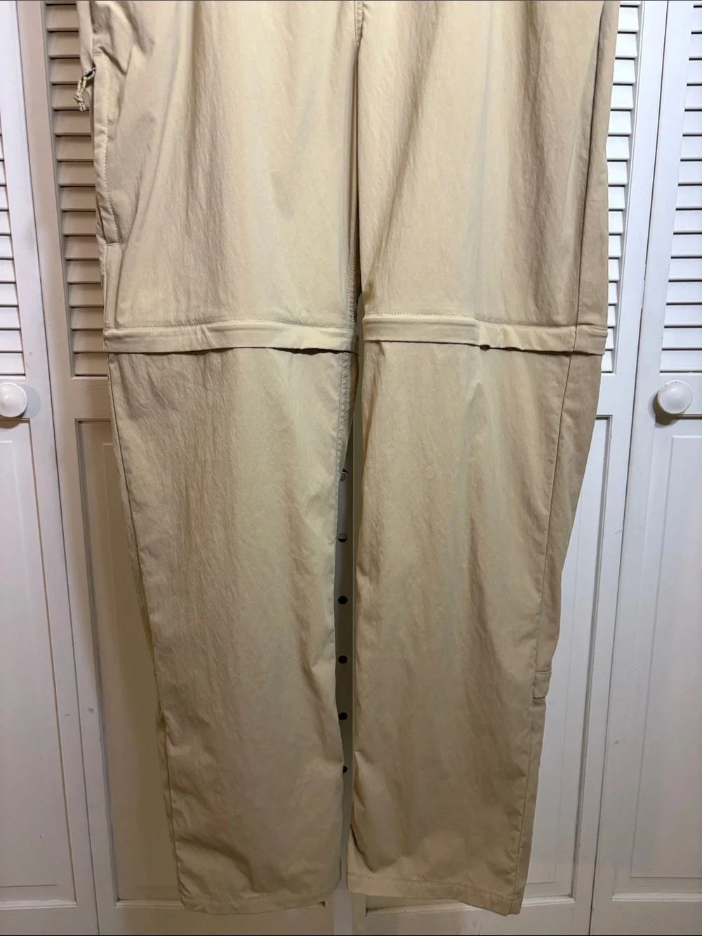 Patagonia Men's Zip-Off Cargo Convertible Pants Tan Size 36